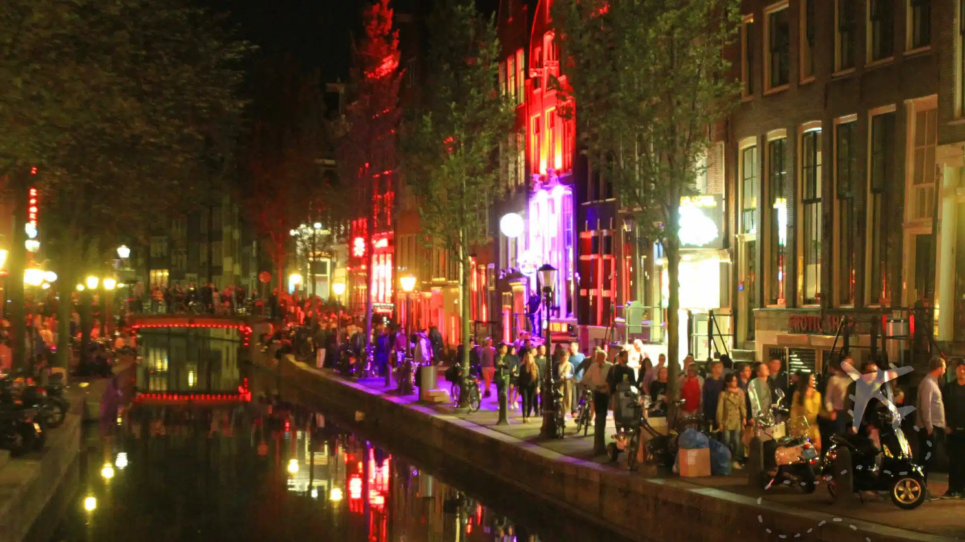 Amsterdam's Red Light District - sex, taboo and red lights!