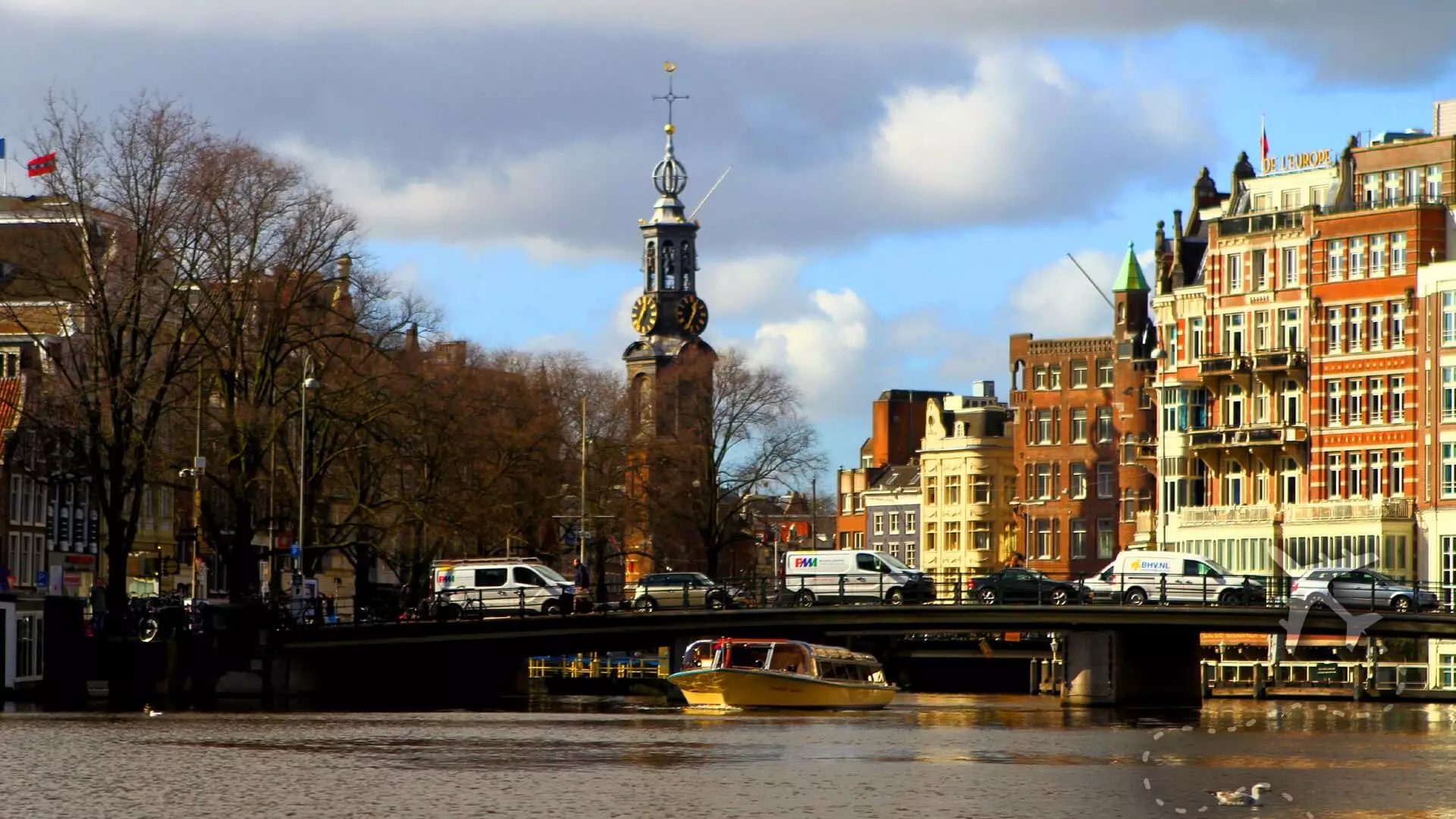 Discover the Charm of Amsterdam with a Canal Boat Tour