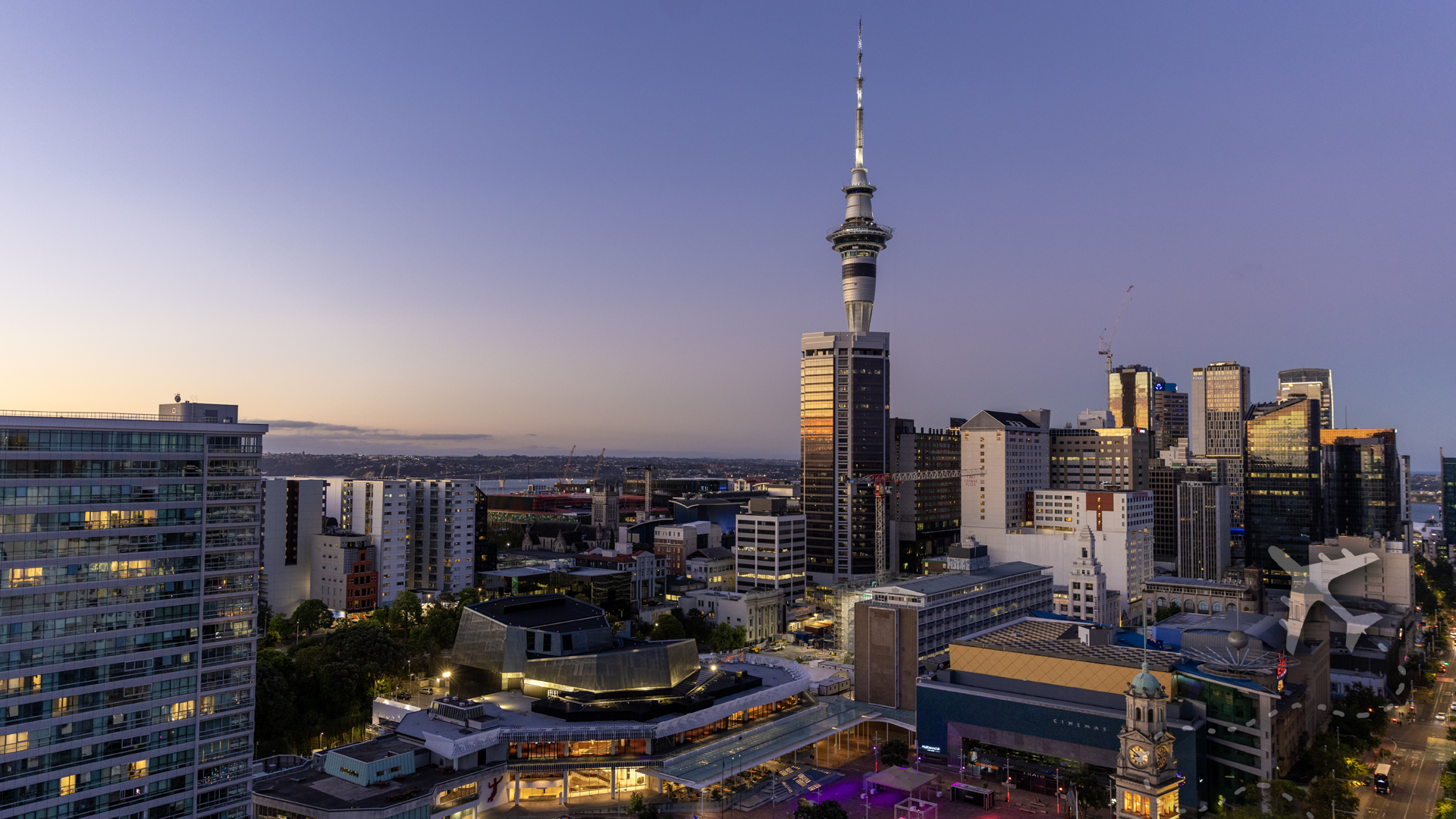 Experience Auckland's Vibrant City Center