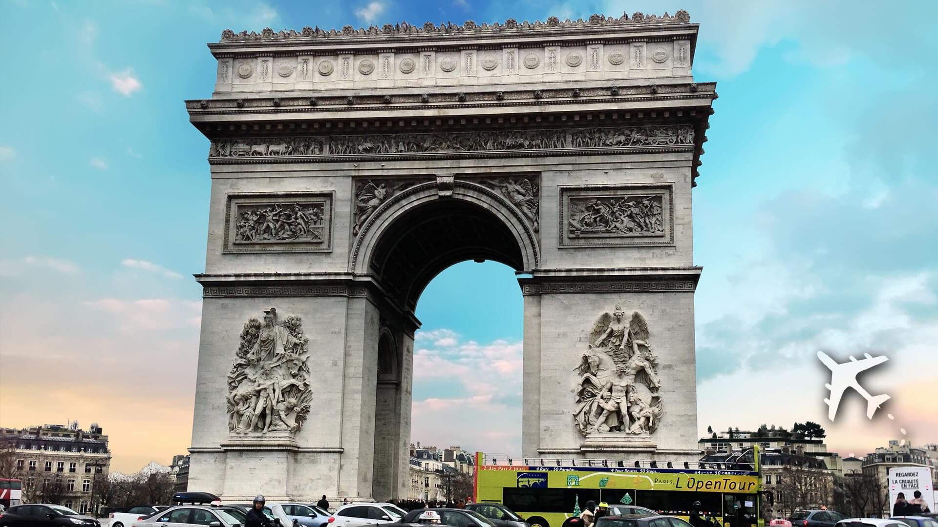 Explore the Iconic Arc de Triomphe in Paris