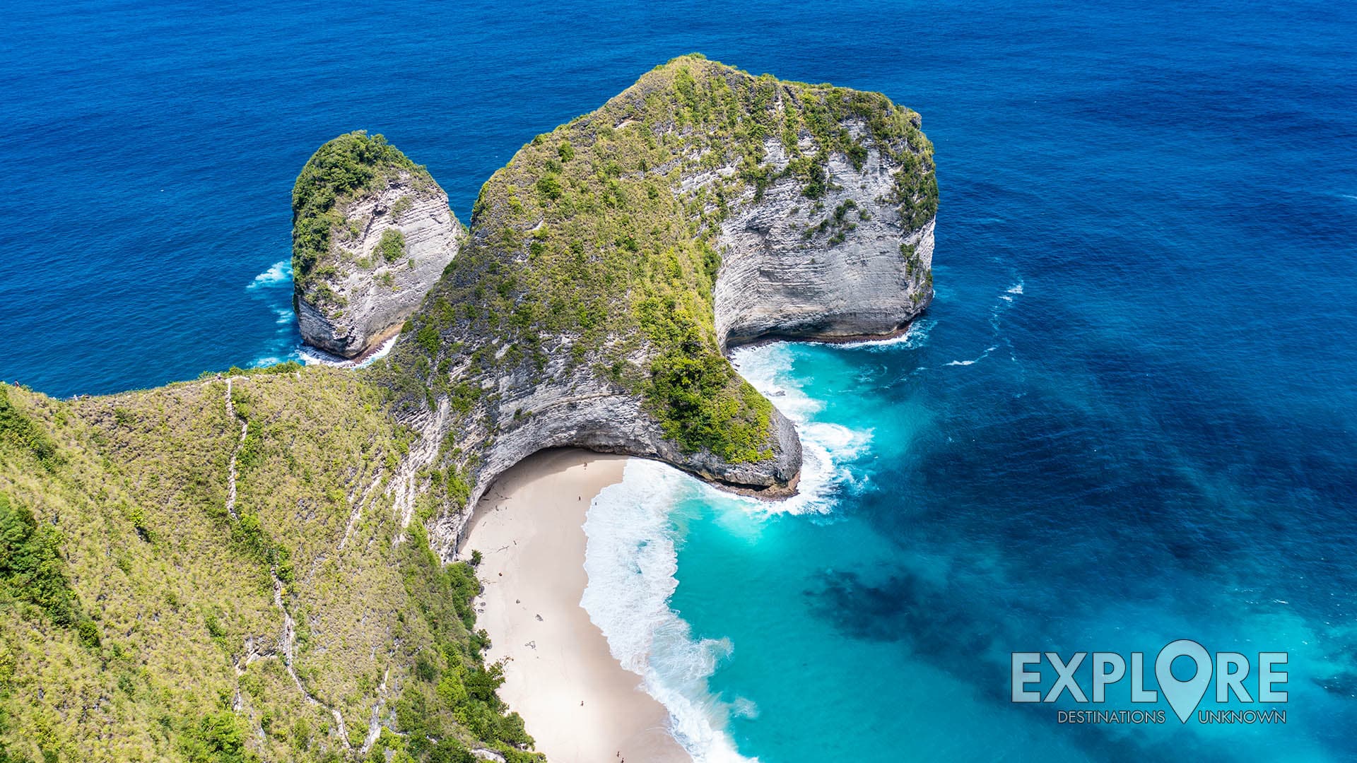 Exploring the Beauty of Kelingking Beach in Nusa Penida