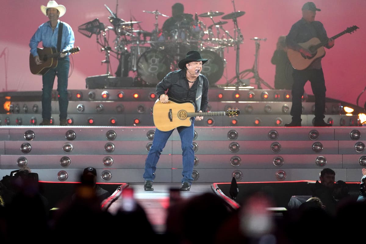 Who is Garth Brooks? The country singer who's facing sexual assault allegations